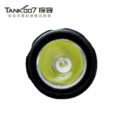 廠家批發(fā)TANK007 E07 LED防水電筒超亮手電筒禮品套裝垂釣